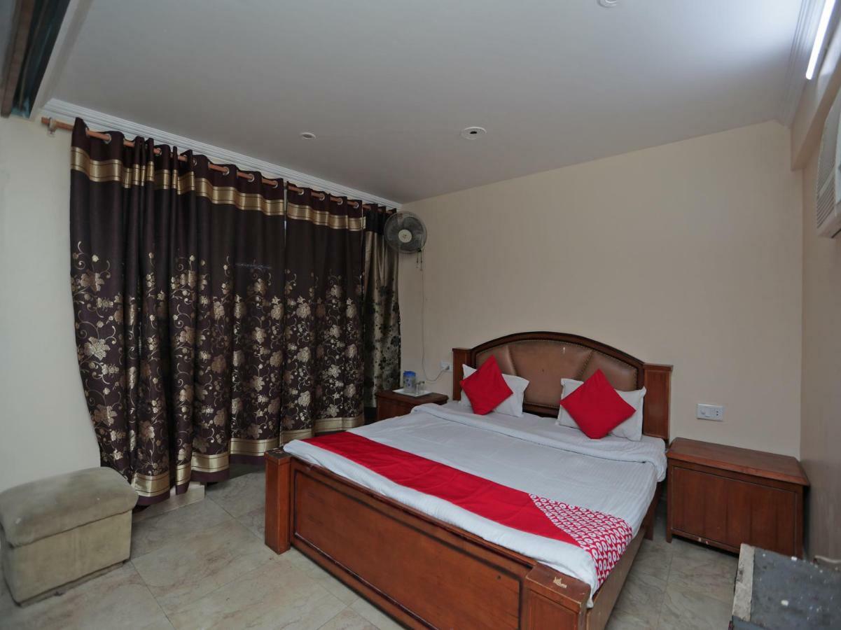 Oyo 29807 Hotel The City Heart Jammu Dış mekan fotoğraf